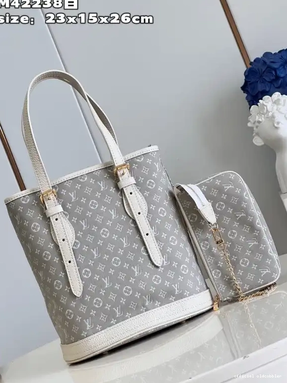 Official oldcobbler VUITTON NANO LOUIS BUCKET 0629